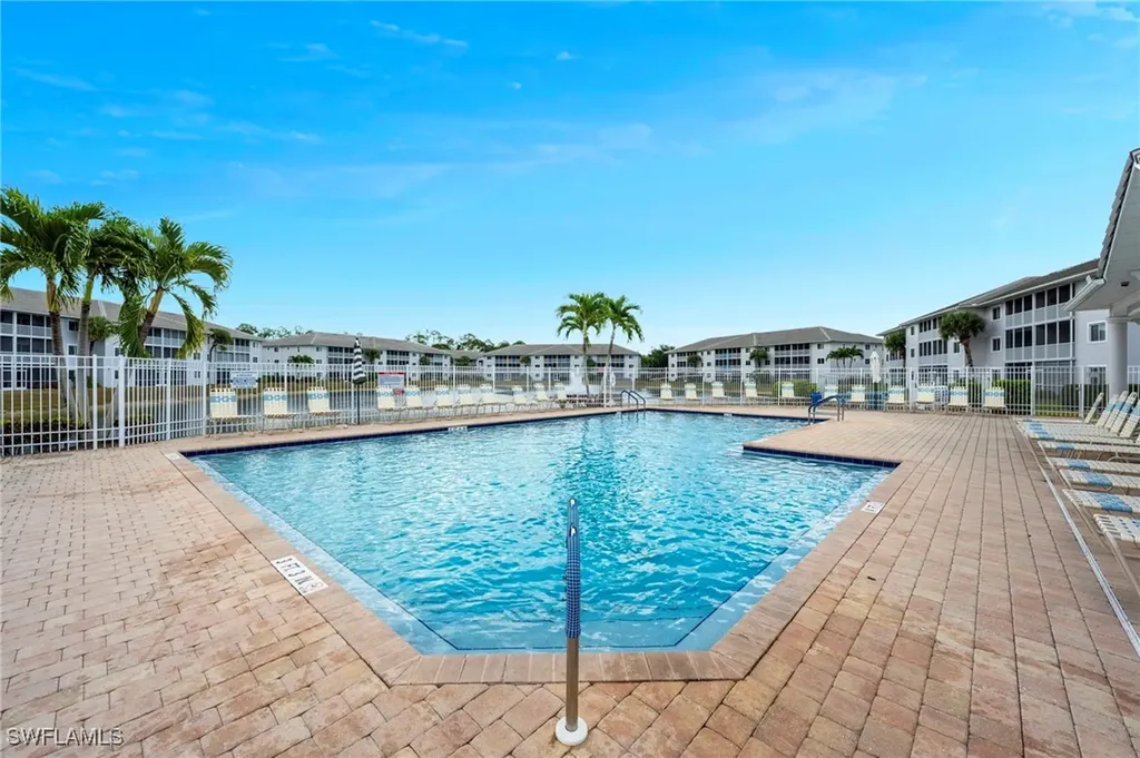 7831 Regal Heron Circle Naples FL 34104