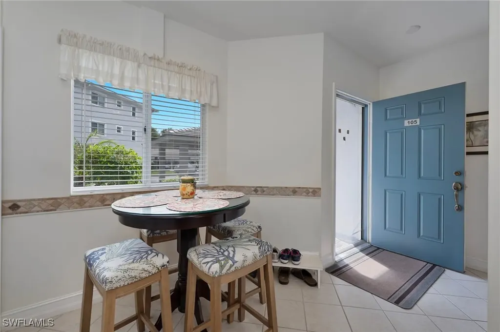 7831 Regal Heron Circle Naples FL 34104