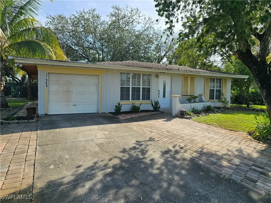 Bonita Springs FL, 27989 Temple Terrace Drive