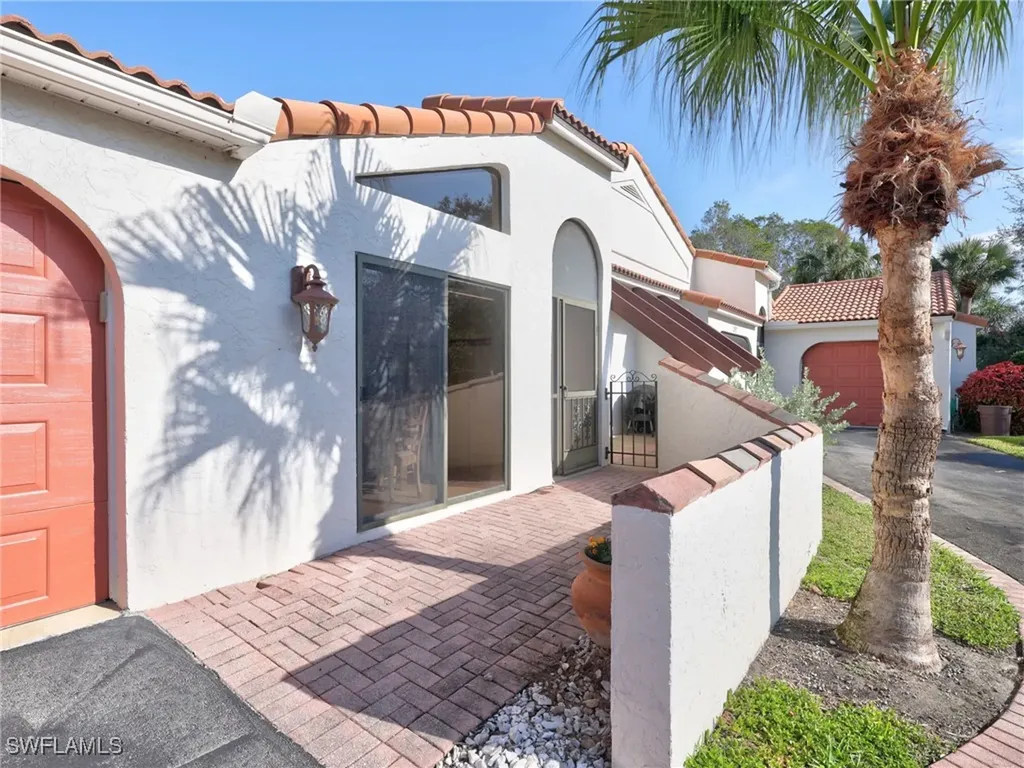 355 Bay Forest Drive Naples FL 34110