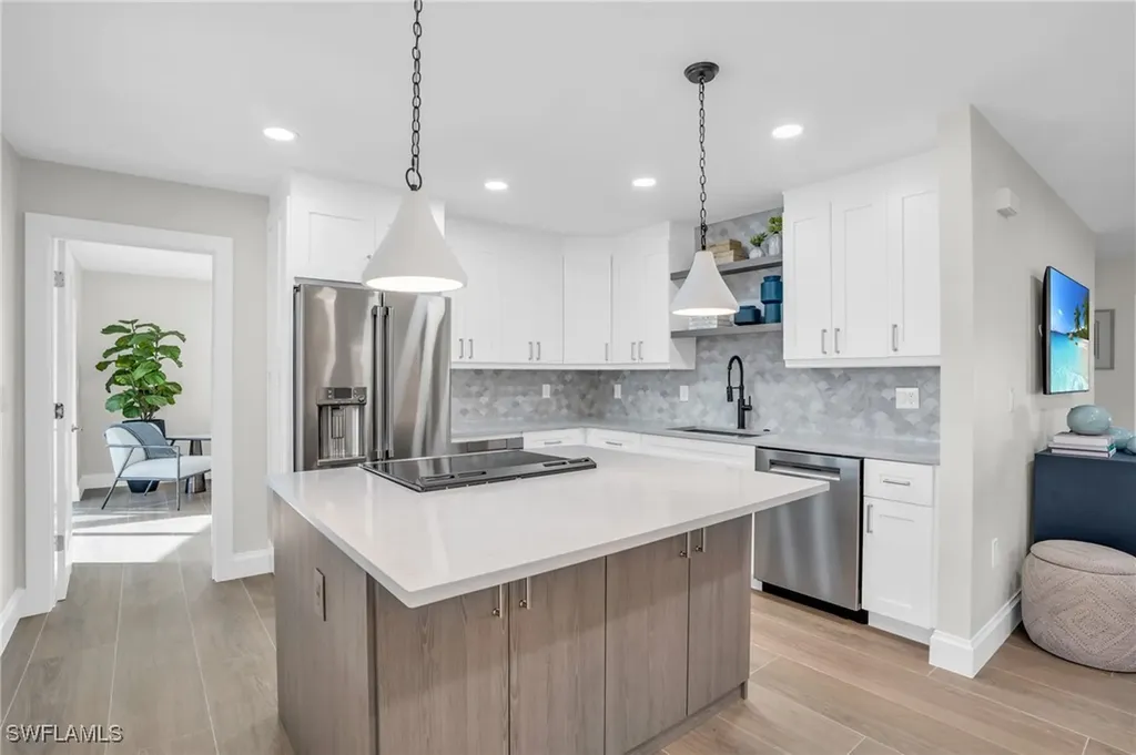 23 Palmview Boulevard Fort Myers Beach FL 33931