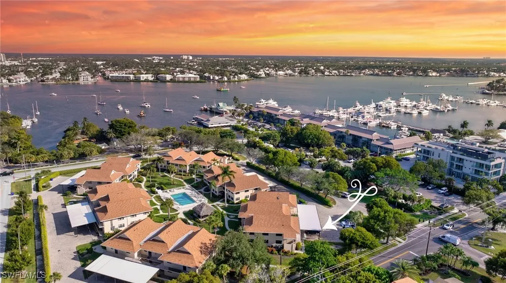 1100 9th Street S Naples FL 34102