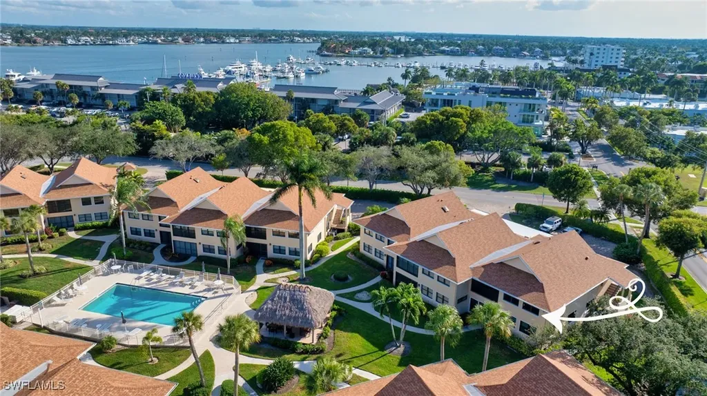1100 9th Street S Naples FL 34102