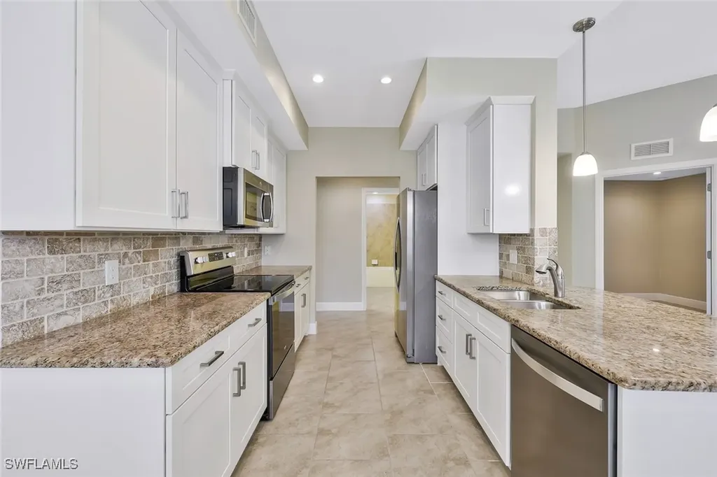 18225 Creekside Preserve Loop Fort Myers FL 33908