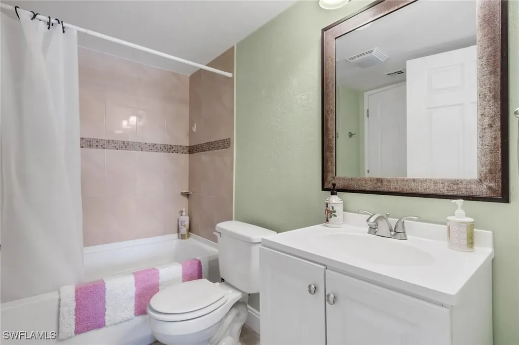 8285 Ibis Club Drive Naples FL 34104