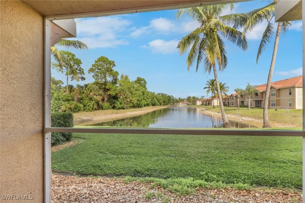 8285 Ibis Club Drive Naples FL 34104