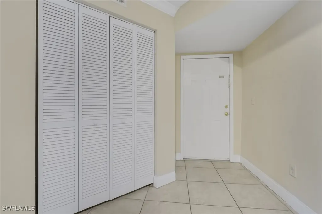 8285 Ibis Club Drive Naples FL 34104