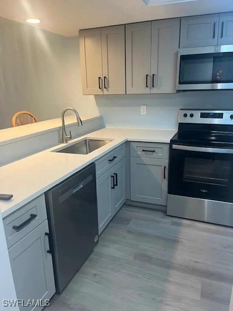 Bonita Springs FL, 9820 Citadel Lane, Unit 106