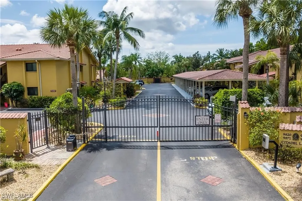 9820 Citadel Lane Bonita Springs FL 34135