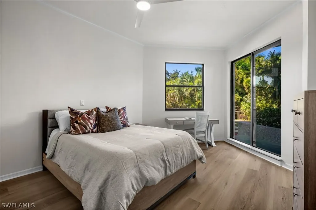 6075 Pelican Bay Boulevard Naples FL 34108