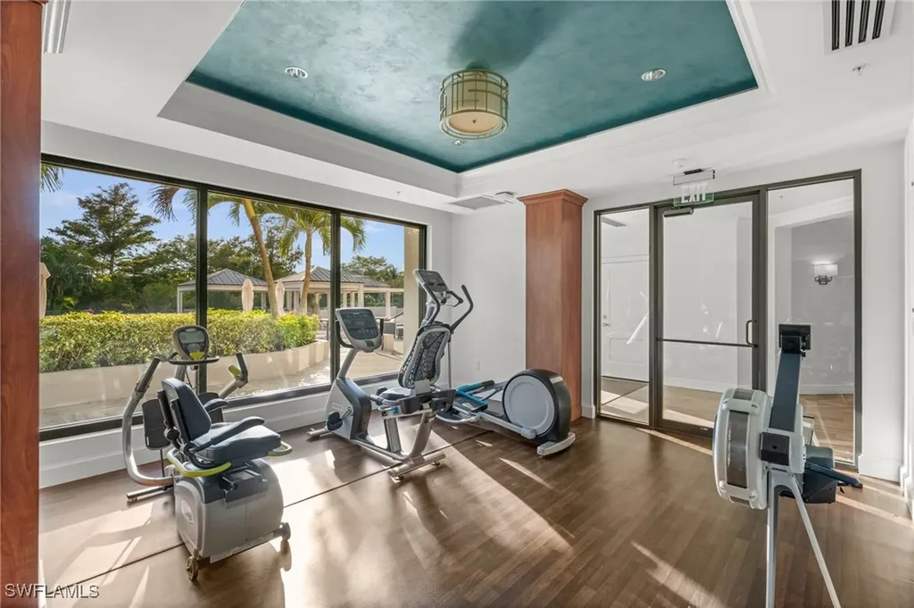 6075 Pelican Bay Boulevard Naples FL 34108