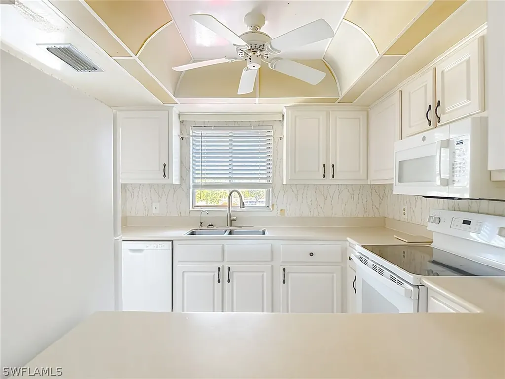 5635 Rattlesnake Hammock Road Naples FL 34113