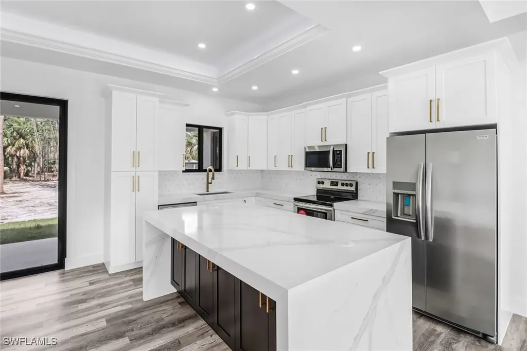 3232 47th Avenue NE Naples FL 34120
