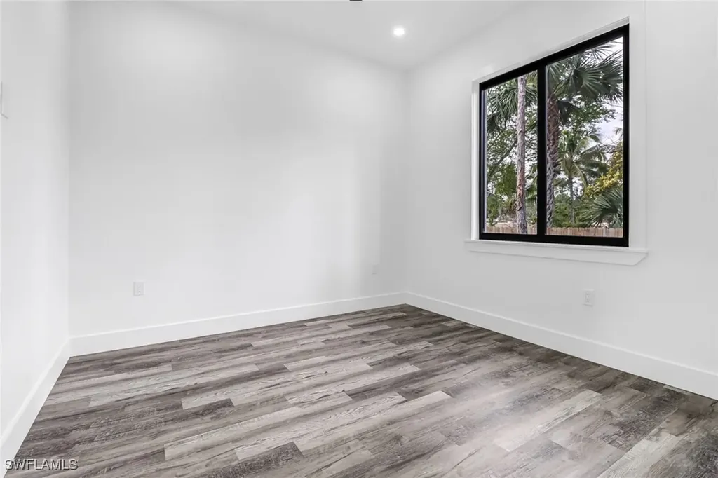 3232 47th Avenue NE Naples FL 34120