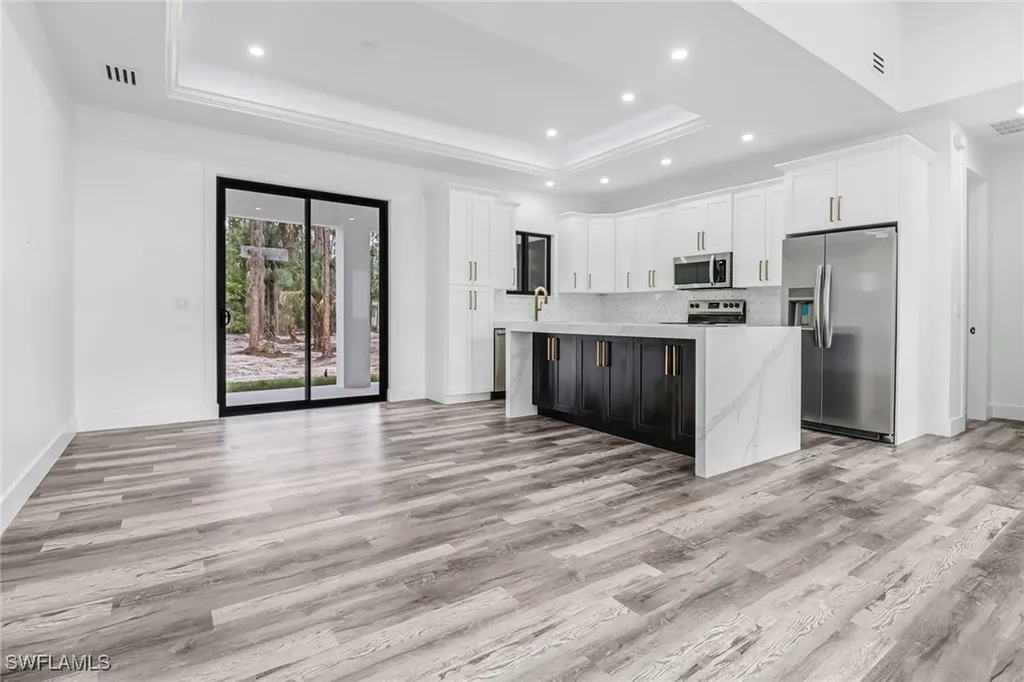 3232 47th Avenue NE Naples FL 34120