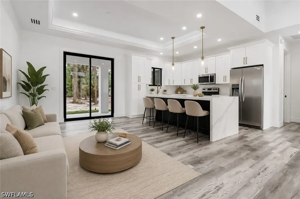 3232 47th Avenue NE Naples FL 34120