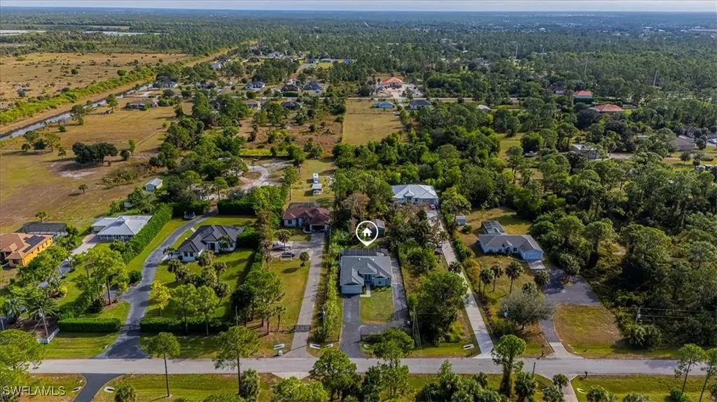 4832 12th Street NE Naples FL 34120