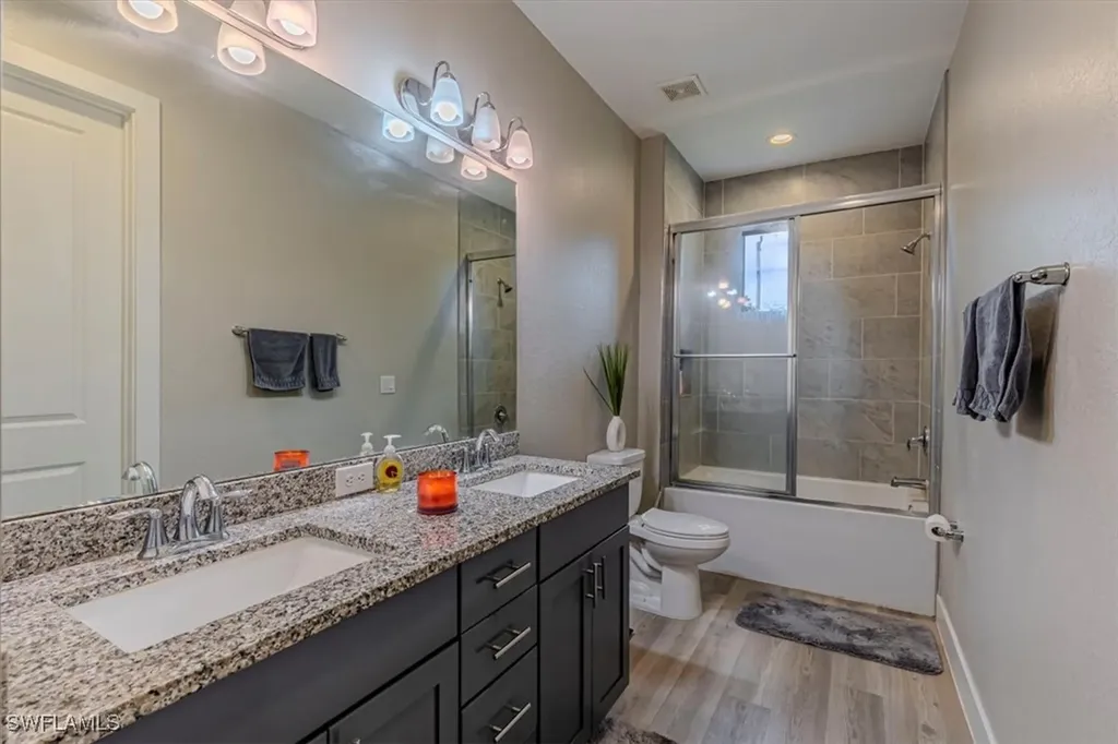 4832 12th Street NE Naples FL 34120