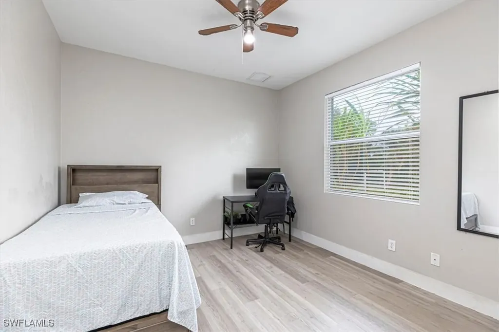 4832 12th Street NE Naples FL 34120