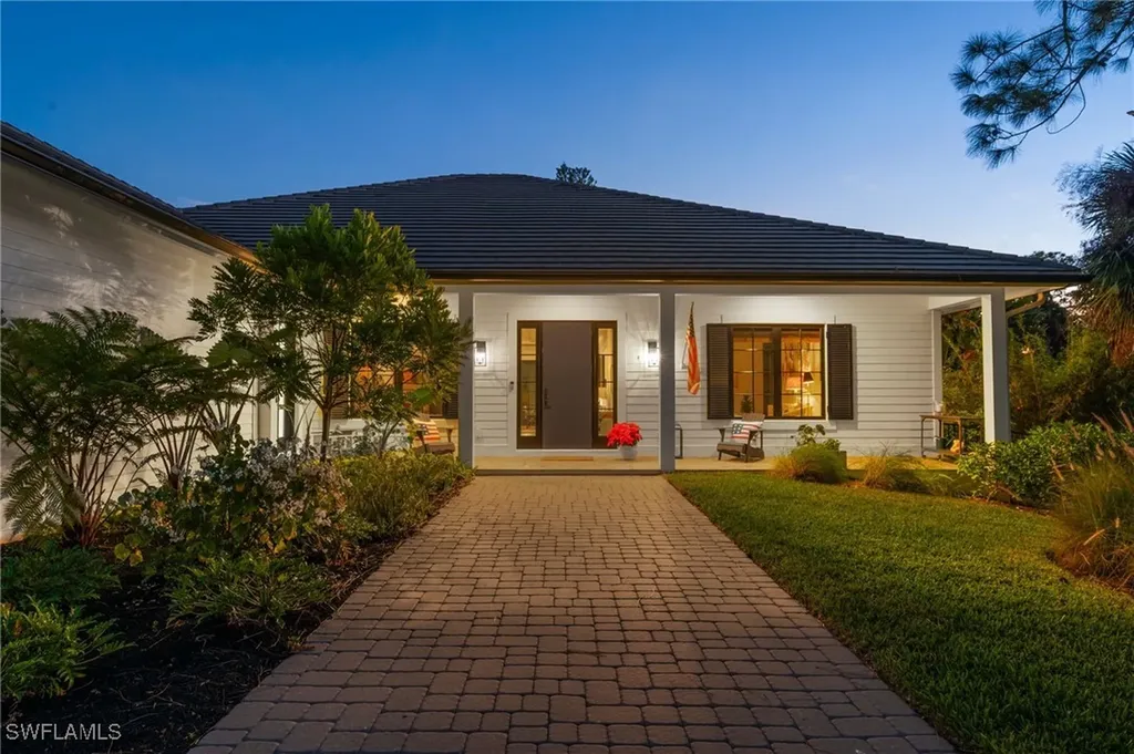 10810 Goodwin Street Bonita Springs FL 34135