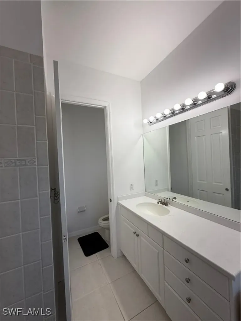 570 31st Street NW Naples FL 34120