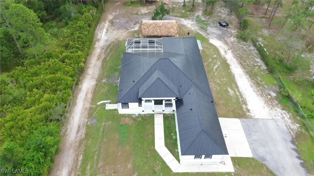 570 31st Street NW Naples FL 34120