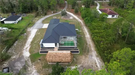 570 31ST Street NW Naples FL 34120