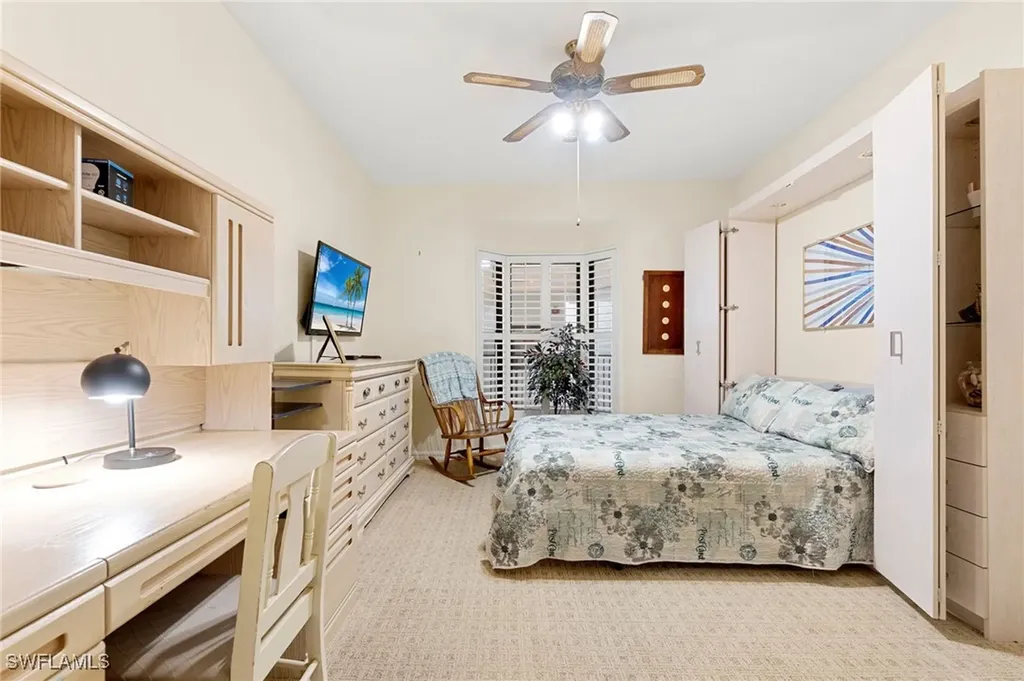 305 La Peninsula Boulevard Naples FL 34113