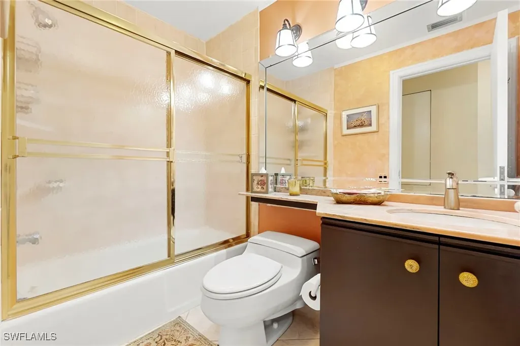 305 La Peninsula Boulevard Naples FL 34113