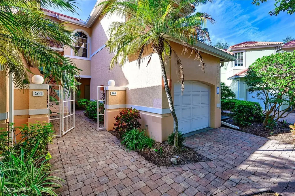 15161 Storrington Place Naples FL 34110