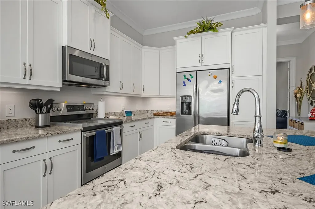 6552 Dominica Drive Naples FL 34113