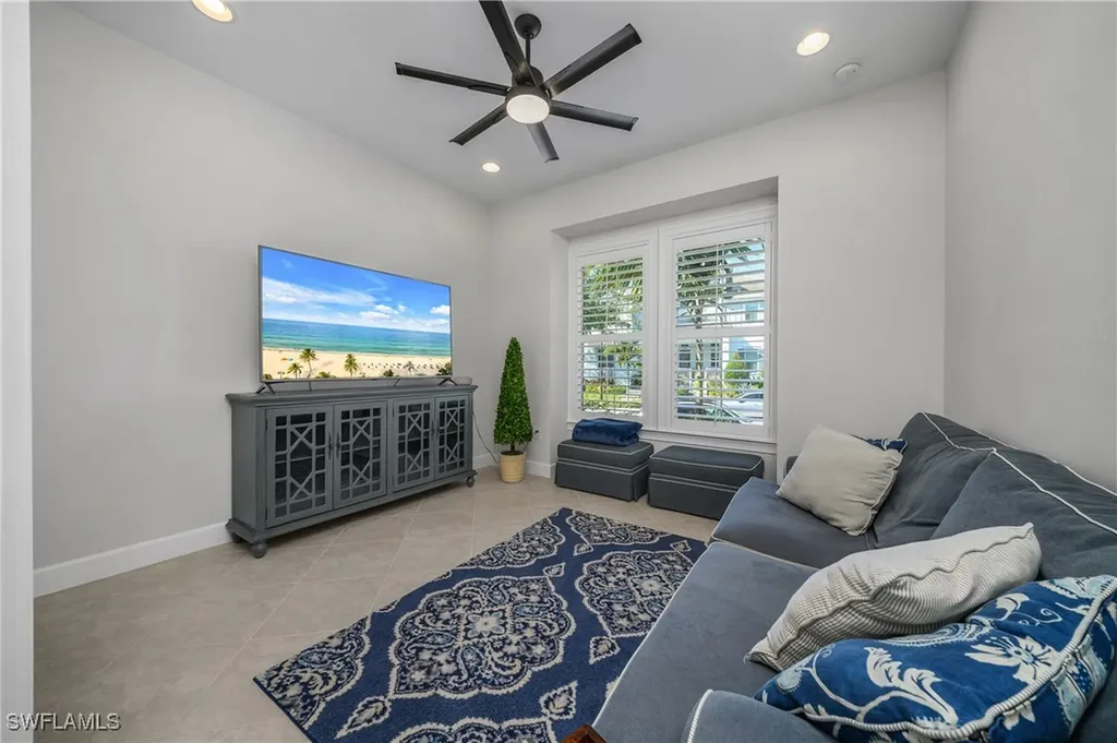 6552 Dominica Drive Naples FL 34113