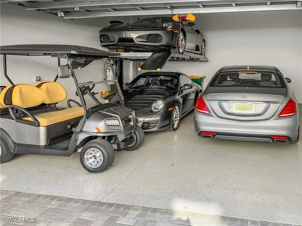 6552 Dominica Drive Naples FL 34113