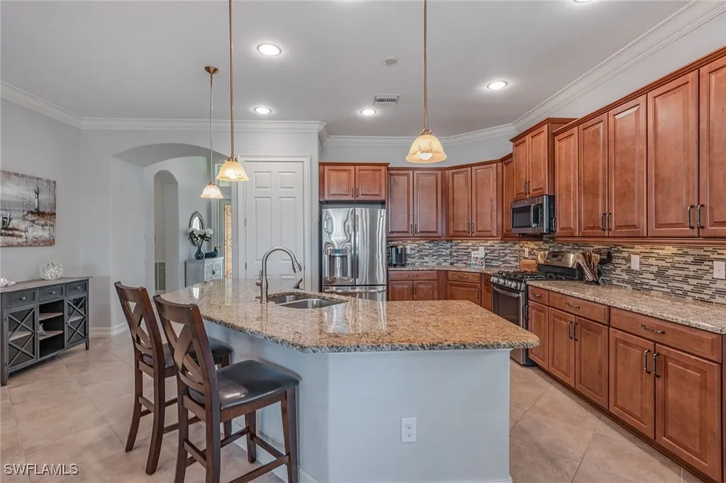 9197 Campanile Circle Naples FL 34114