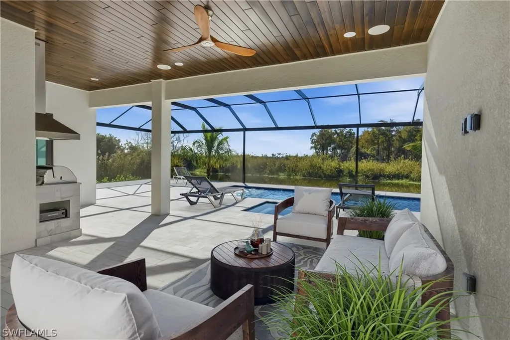 18433 Royal Hammock Boulevard Naples FL 34114