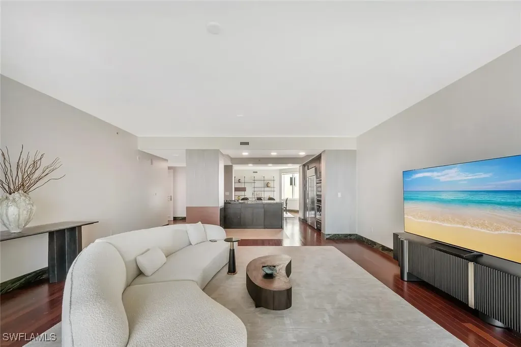 275 Indies Way Naples FL 34110