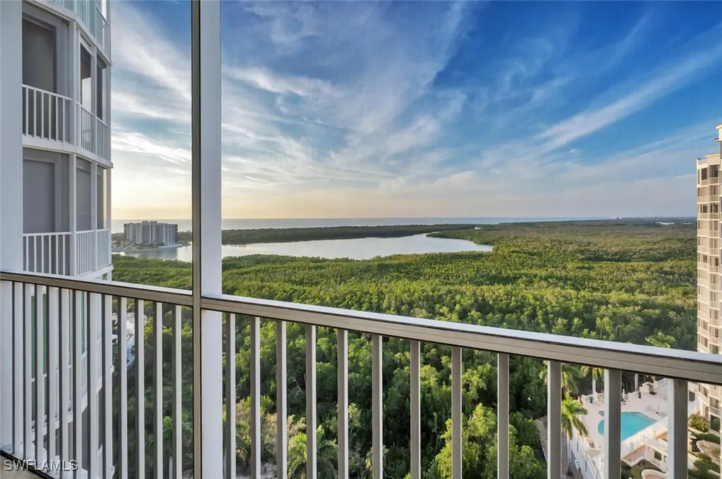 275 Indies Way Naples FL 34110