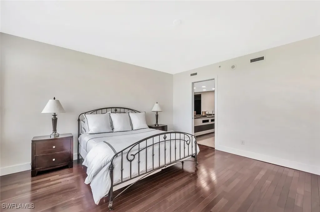 275 Indies Way Naples FL 34110