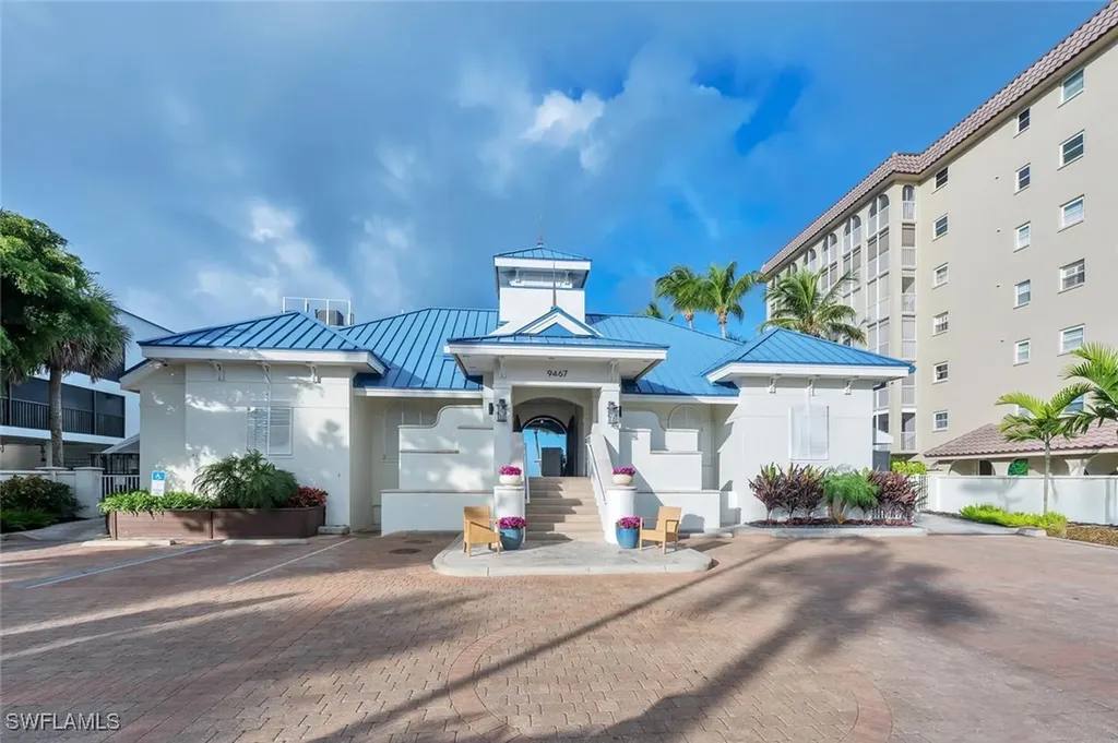 275 Indies Way Naples FL 34110