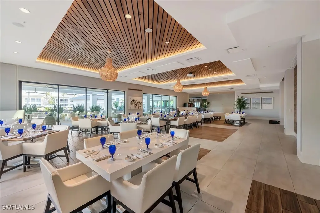 275 Indies Way Naples FL 34110