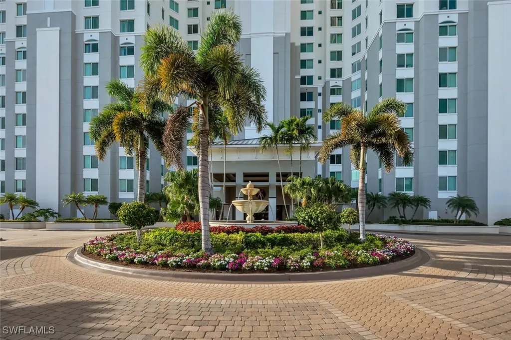 275 Indies Way Naples FL 34110