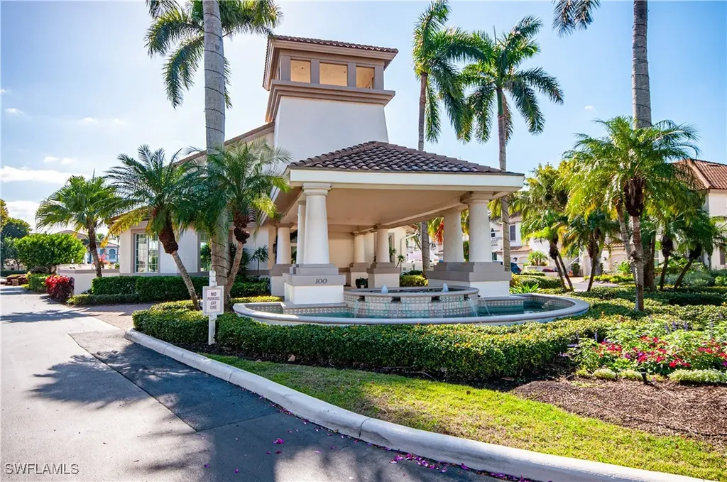 Naples FL, 191 Colonade Circle