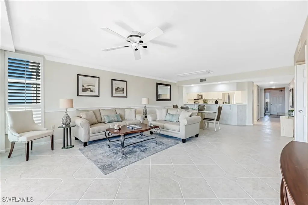 21 Bluebill Avenue Naples FL 34108