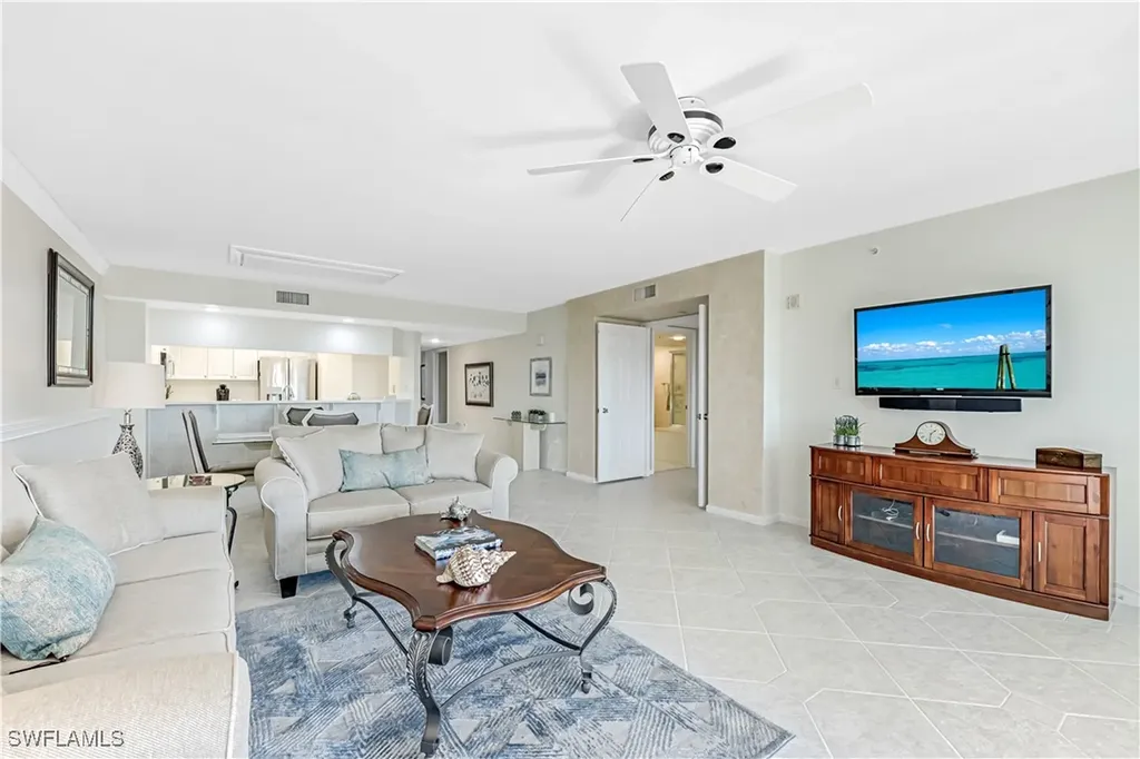 21 Bluebill Avenue Naples FL 34108