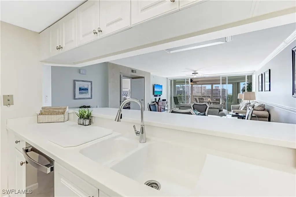 21 Bluebill Avenue Naples FL 34108