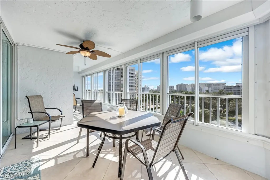 21 Bluebill Avenue Naples FL 34108