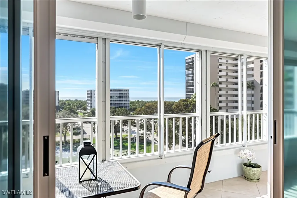 21 Bluebill Avenue Naples FL 34108