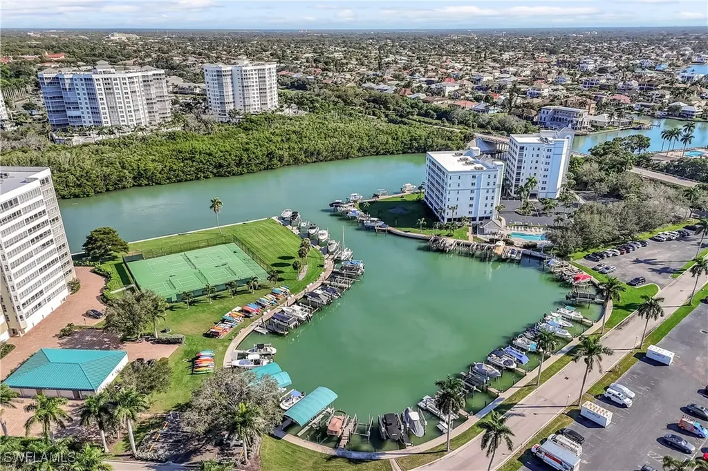 21 Bluebill Avenue Naples FL 34108