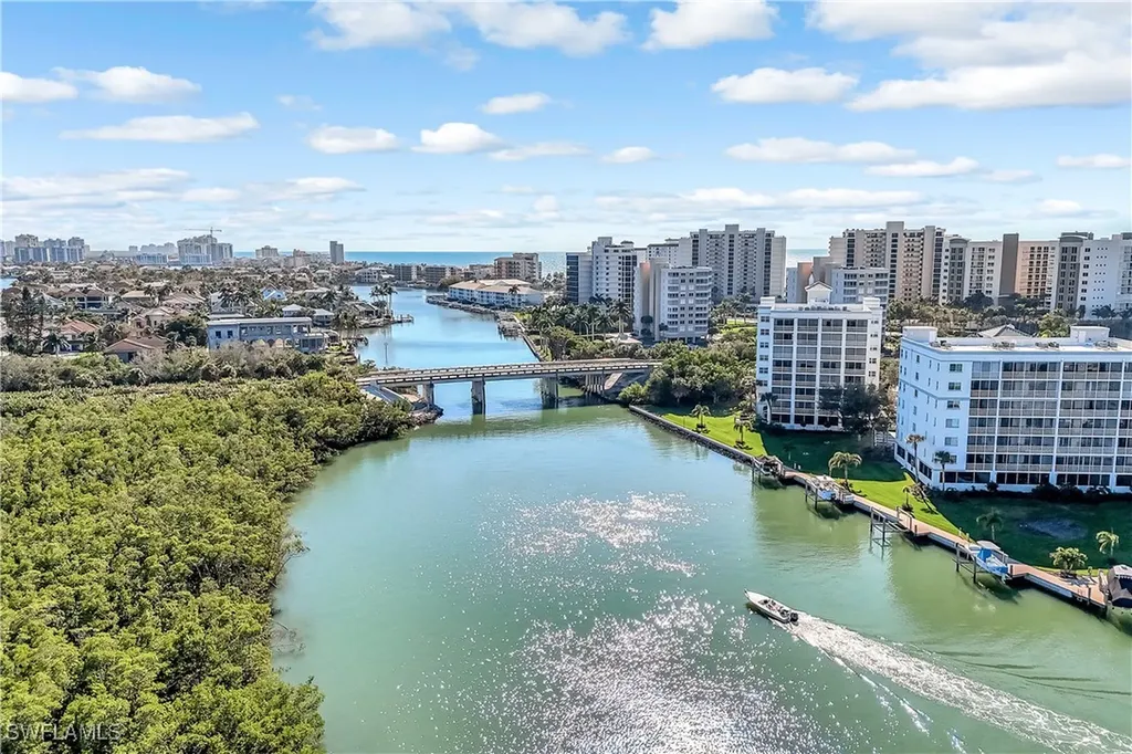 21 Bluebill Avenue Naples FL 34108