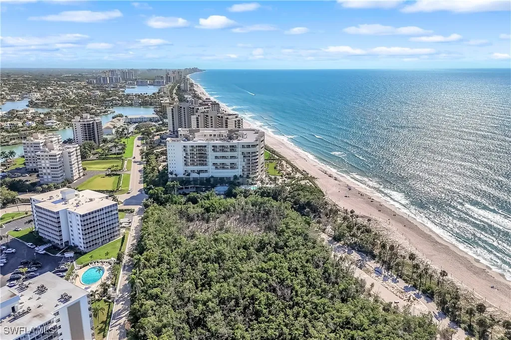 21 Bluebill Avenue Naples FL 34108